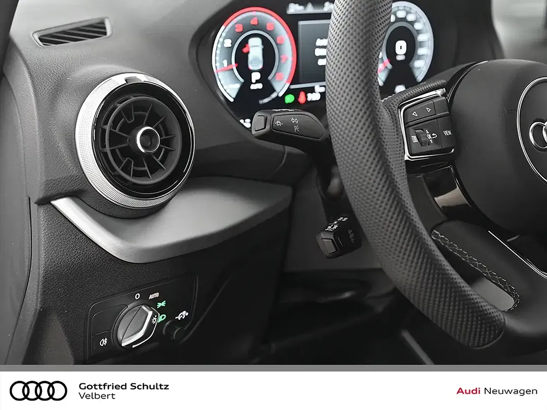 Audi Q2 - Thumbnail 12