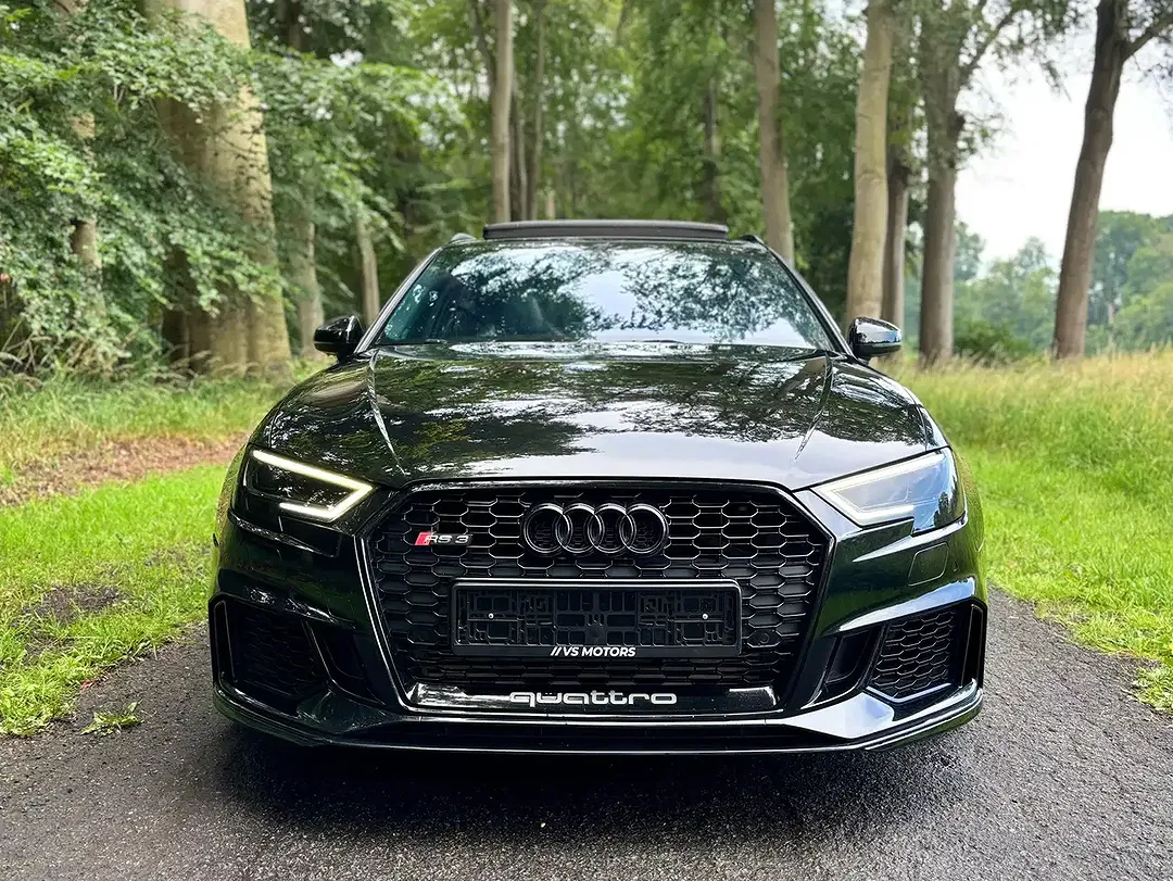 Audi RS3 - Thumbnail 2