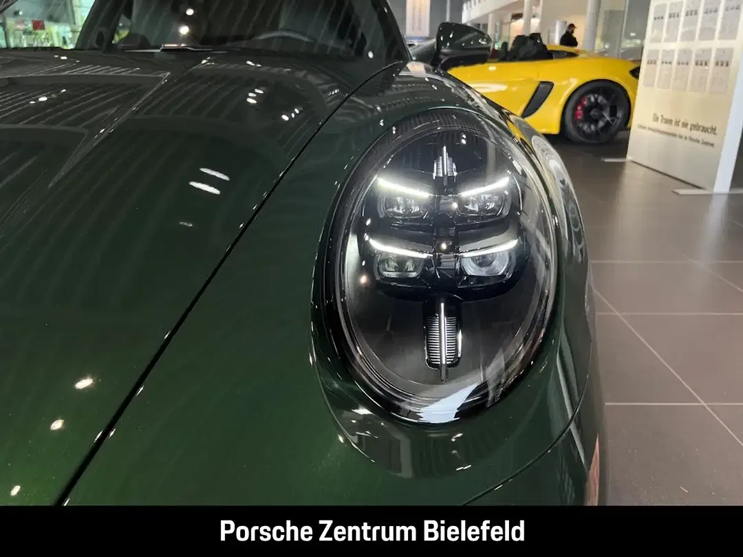 Porsche 992 - Thumbnail 10