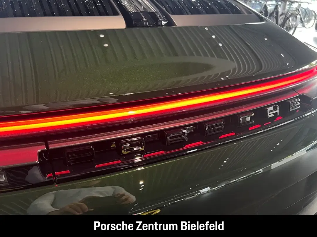 Porsche 992 - Thumbnail 14