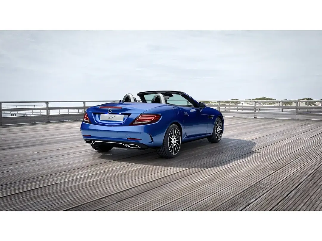 Mercedes-Benz SLC 300 - Thumbnail 9