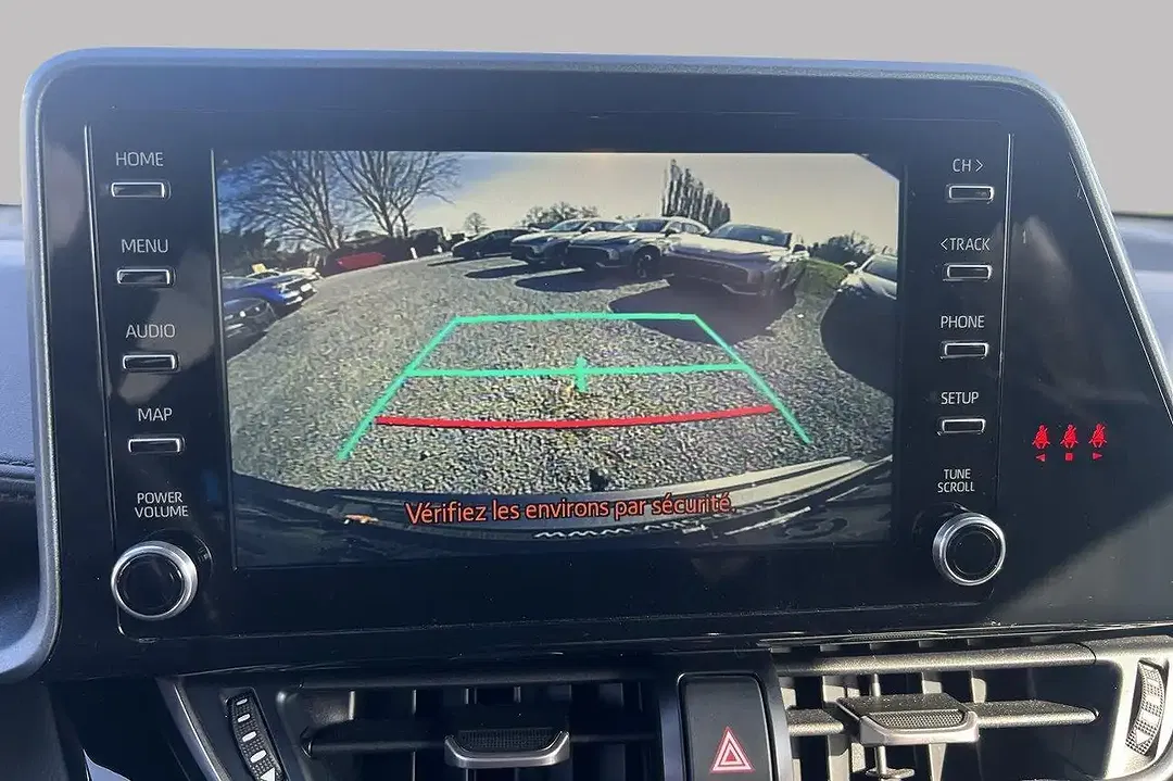 Toyota C-HR - Thumbnail 26
