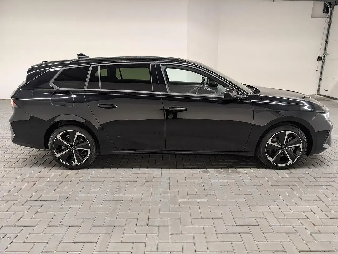 Opel Astra - Thumbnail 5