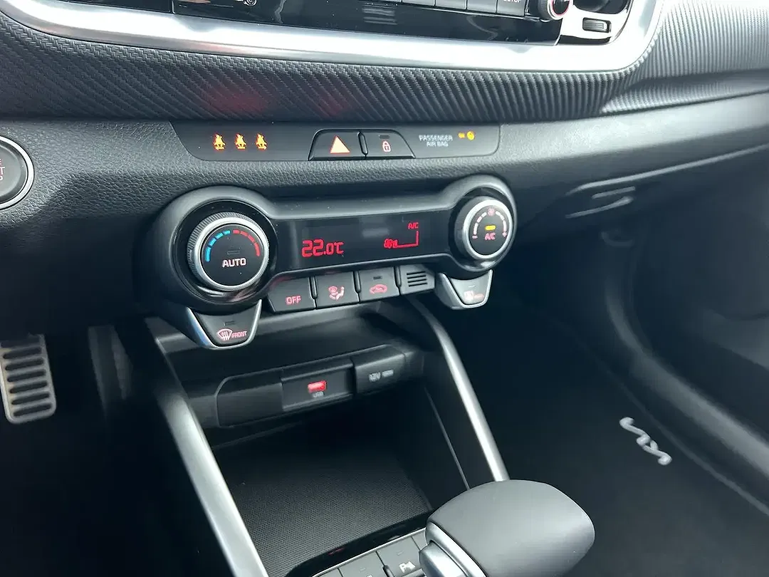 Kia Stonic - Thumbnail 14