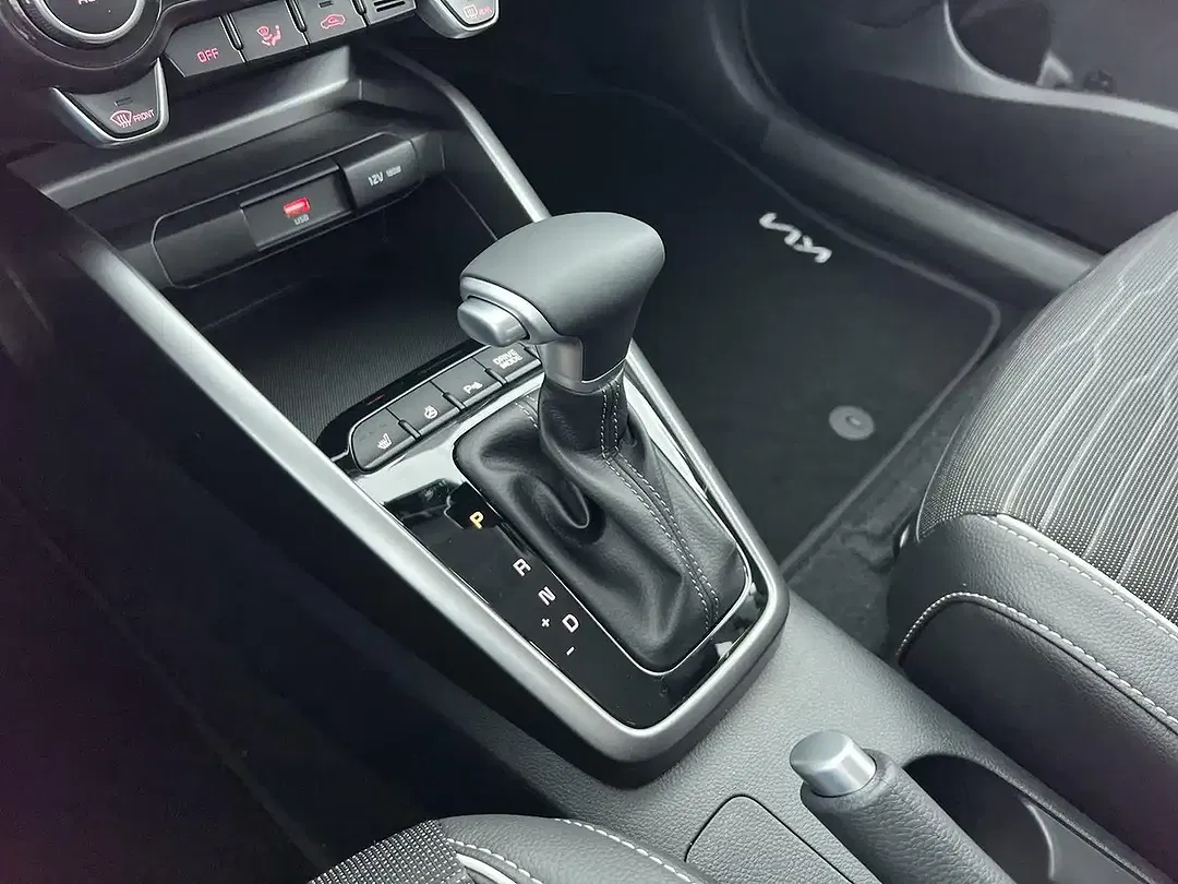 Kia Stonic - Thumbnail 15