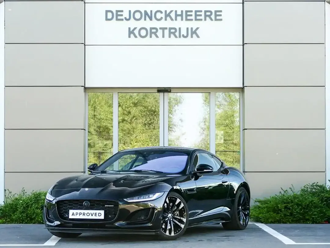 Jaguar F-Type - Thumbnail 1