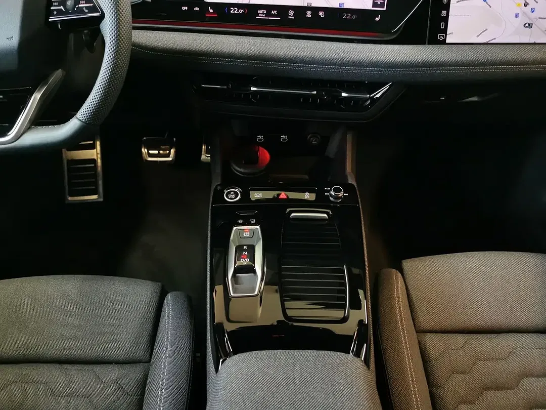 Audi A6 e-tron - Thumbnail 10