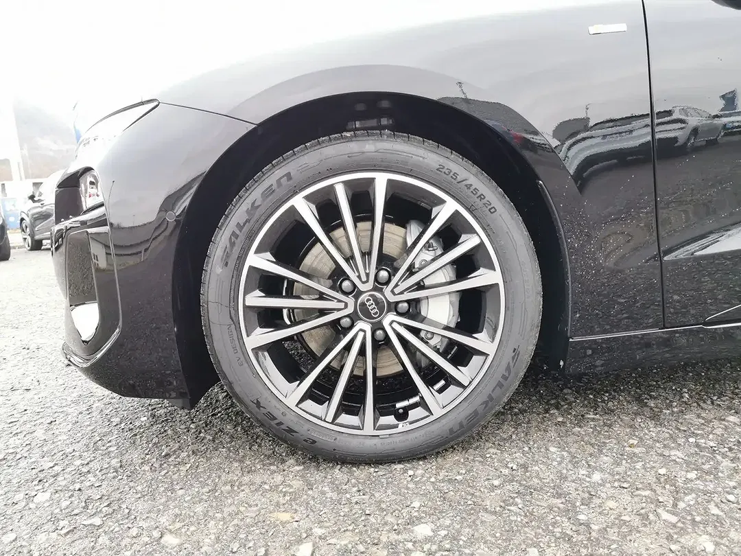Audi A6 e-tron - Thumbnail 2