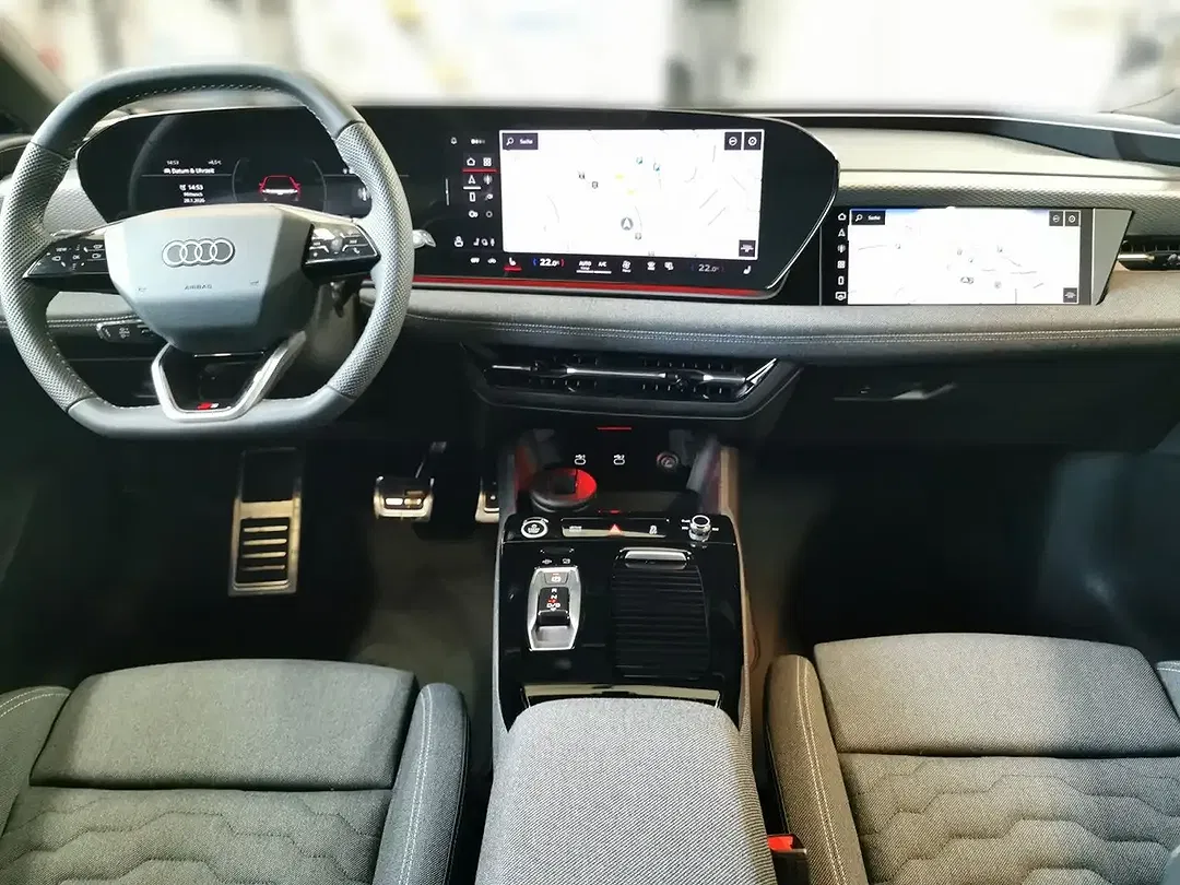 Audi A6 e-tron - Thumbnail 7