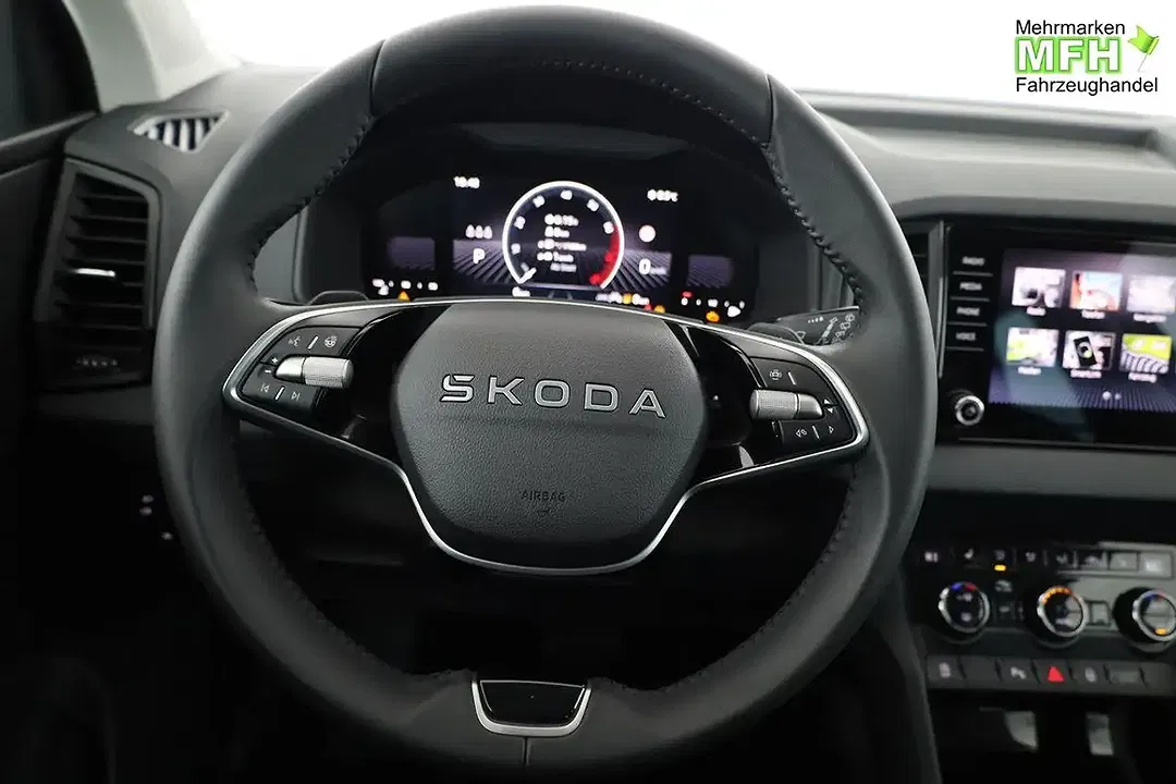 Skoda Karoq - Thumbnail 5