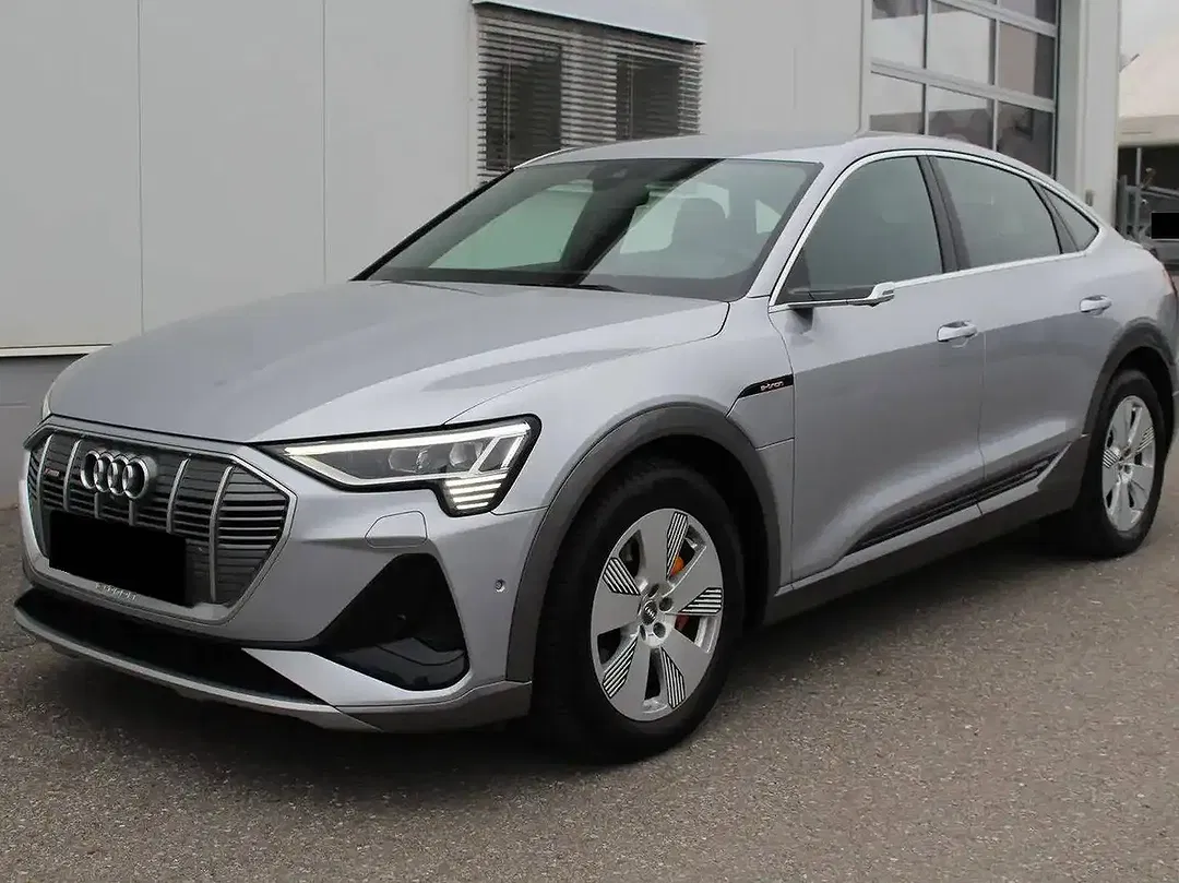 Audi e-tron - Thumbnail 1