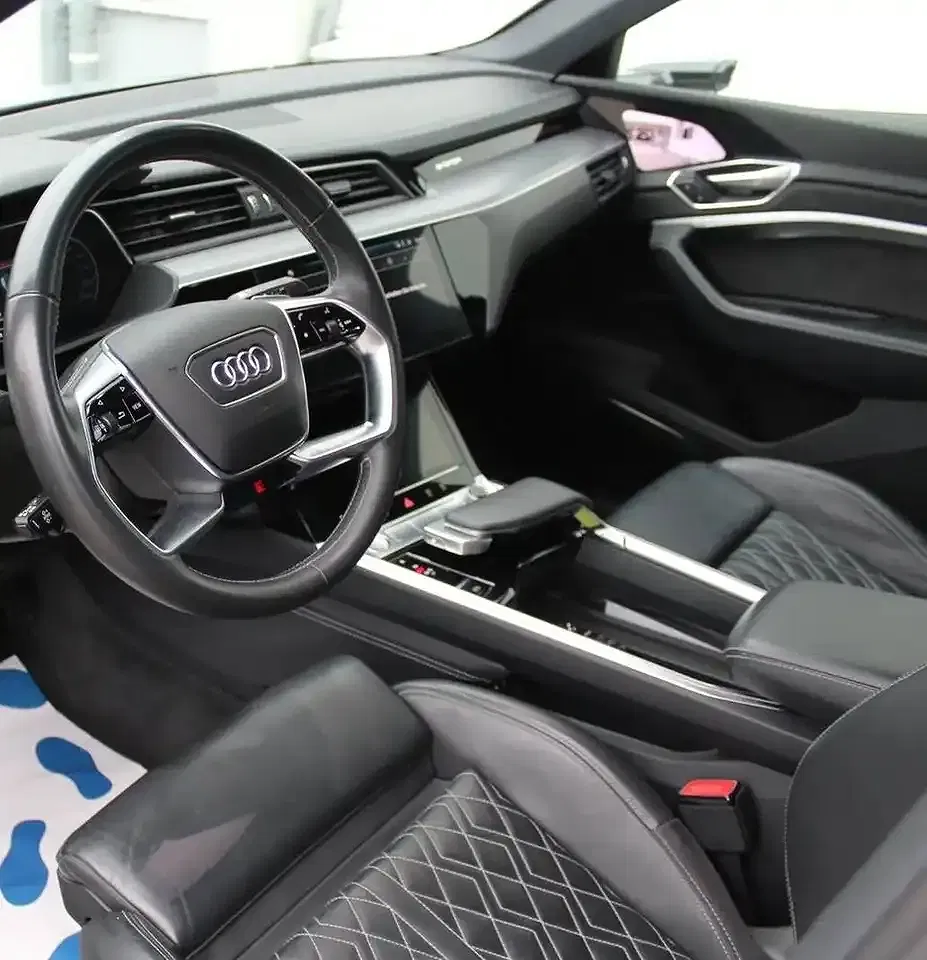 Audi e-tron - Thumbnail 14