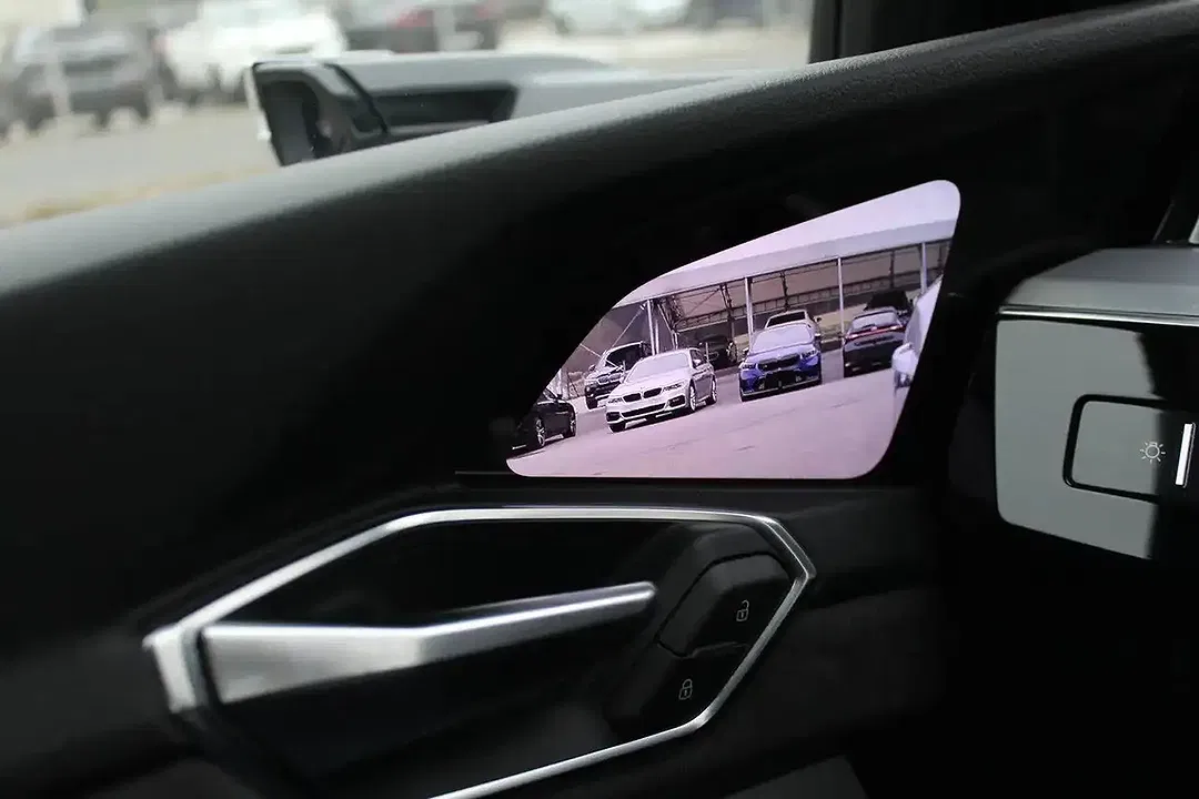 Audi e-tron - Thumbnail 16