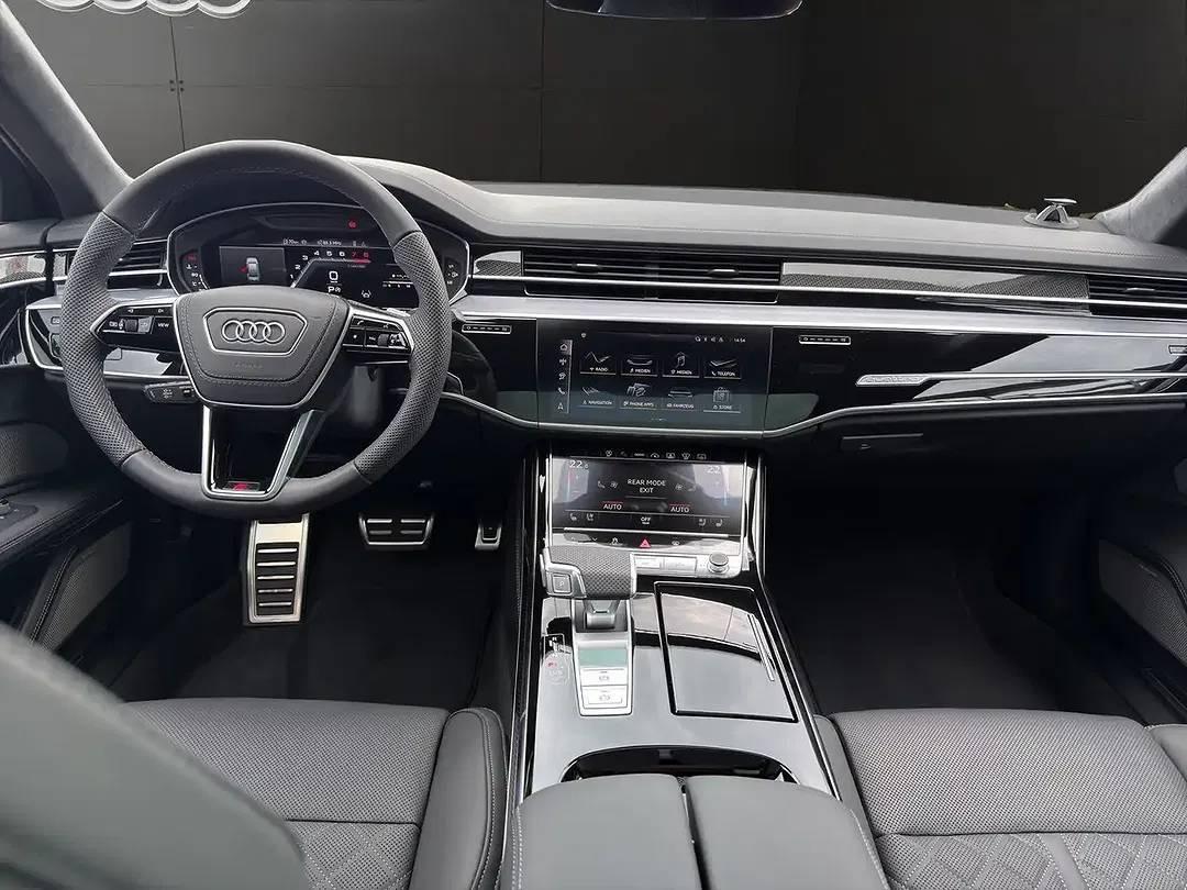 Audi S8 - Thumbnail 11