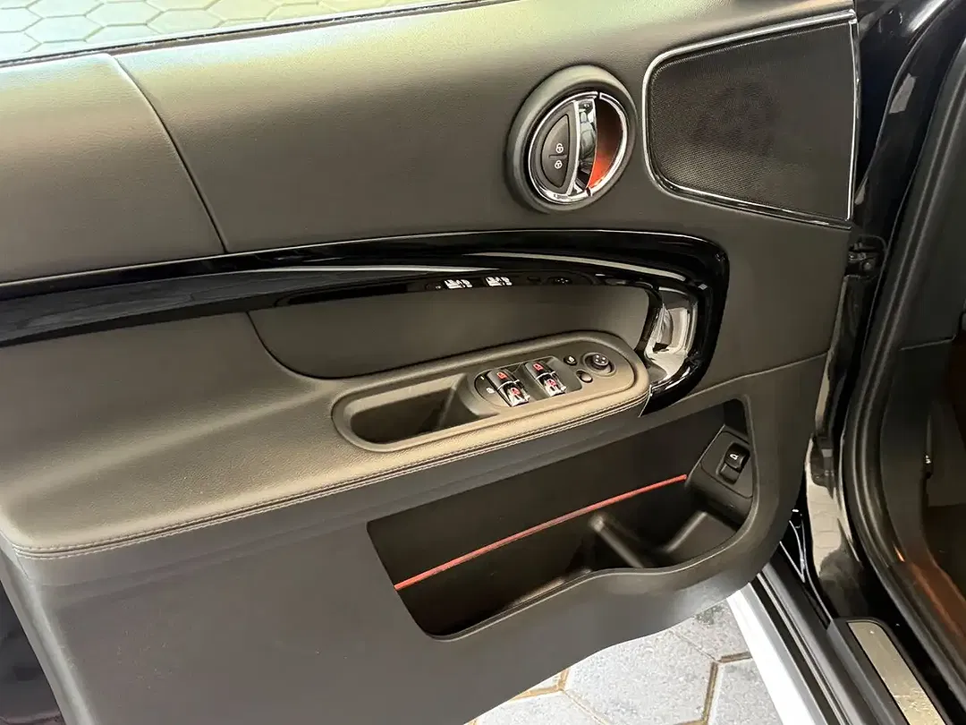 MINI Cooper Countryman - Thumbnail 8