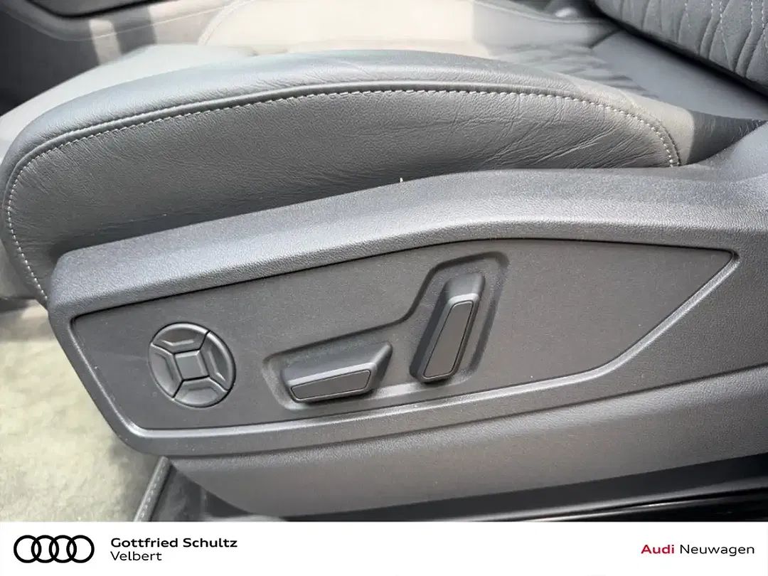 Audi Q5 - Thumbnail 11