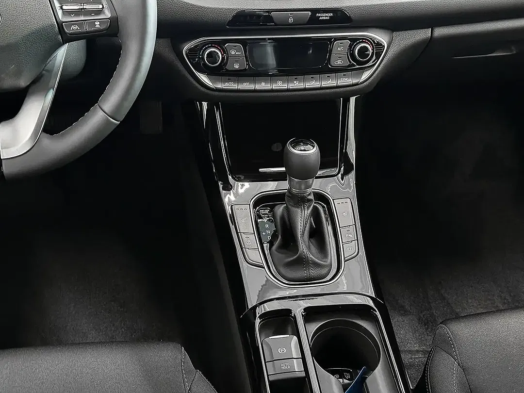 Hyundai i30 - Thumbnail 10