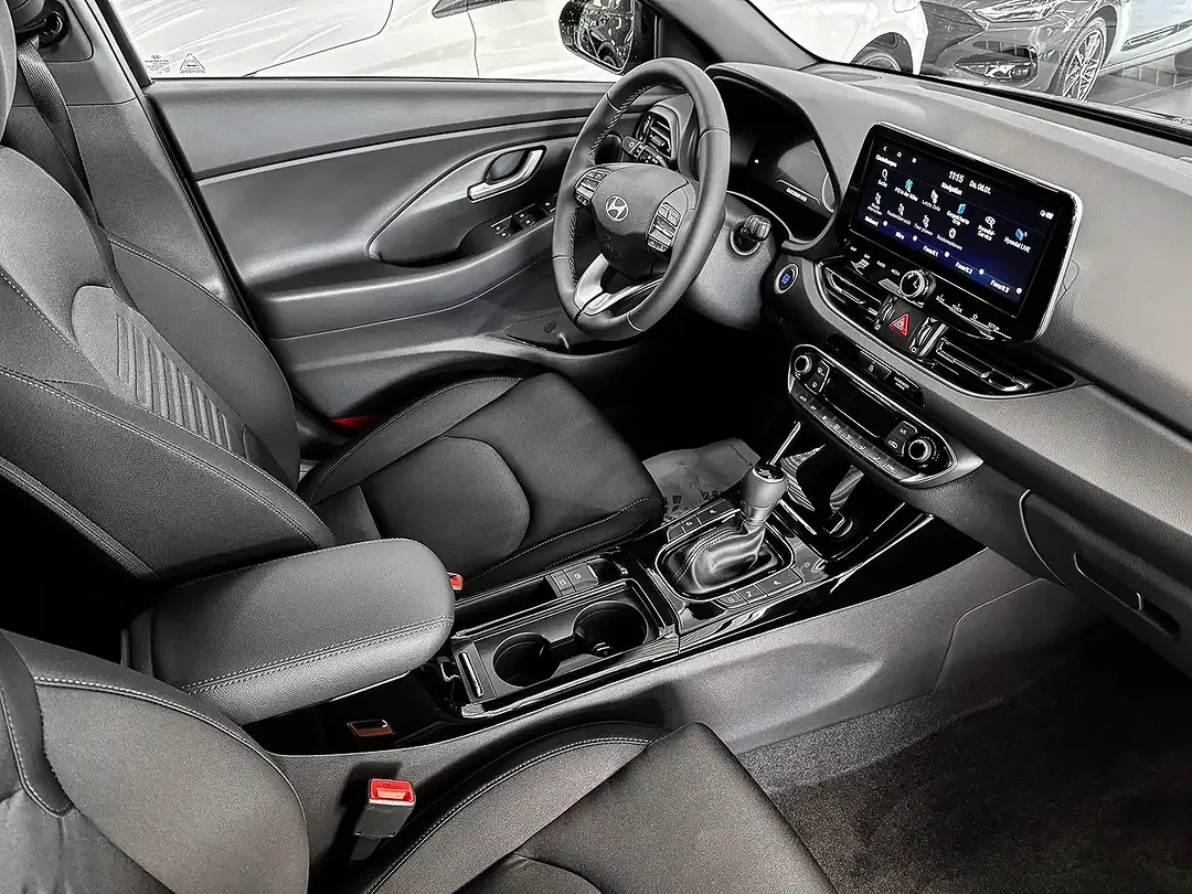 Hyundai i30 - Thumbnail 5