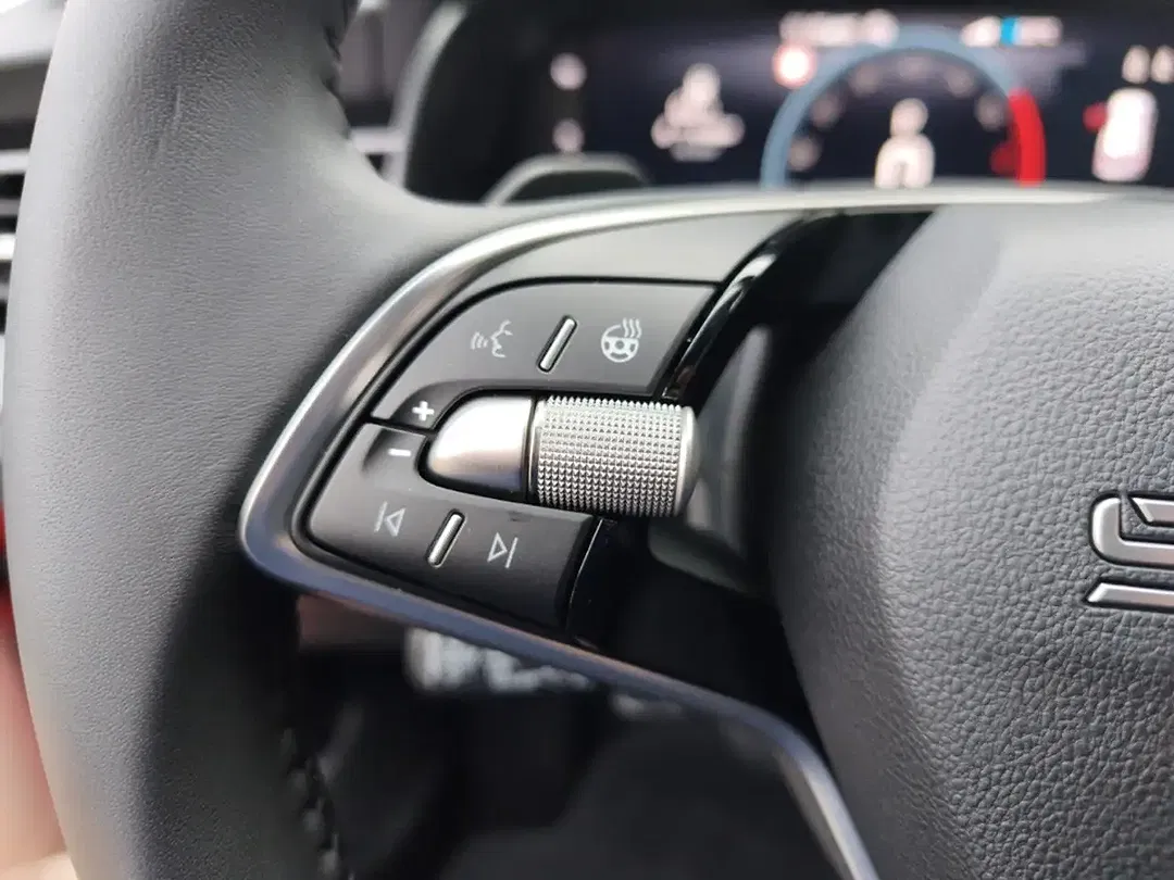 Skoda Kamiq - Thumbnail 12
