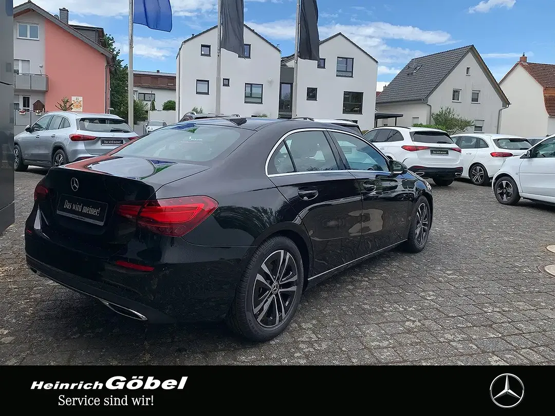 Mercedes-Benz A 200 - Thumbnail 5