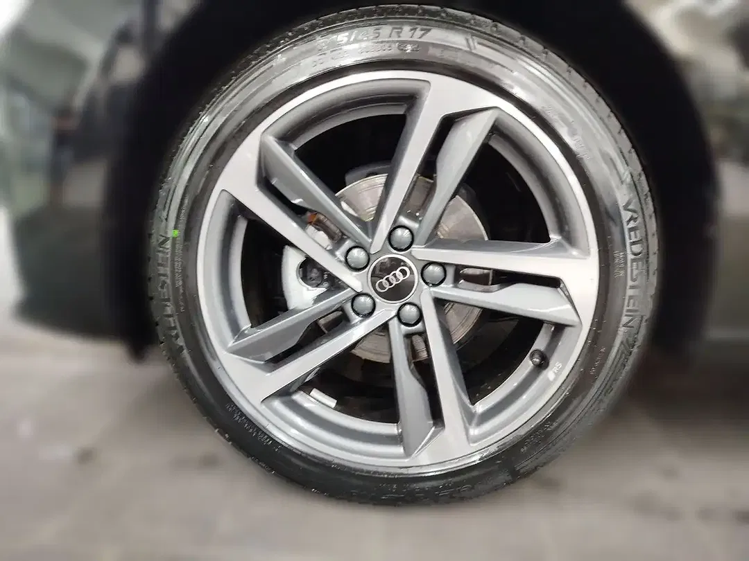 Audi A1 - Thumbnail 3