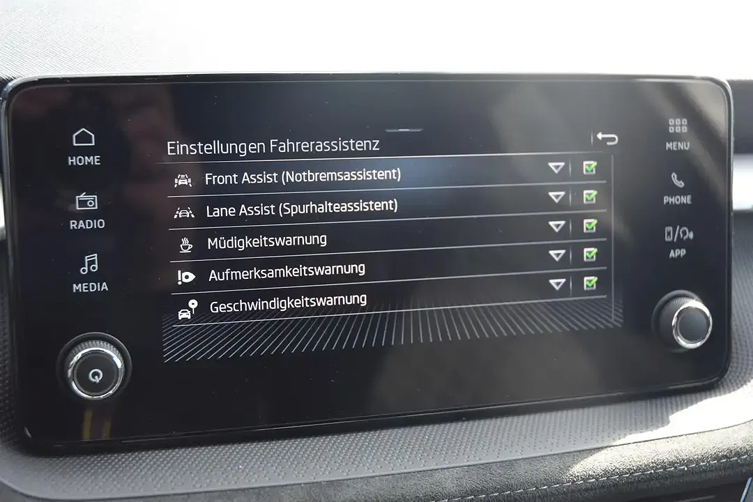 Skoda Fabia - Thumbnail 23