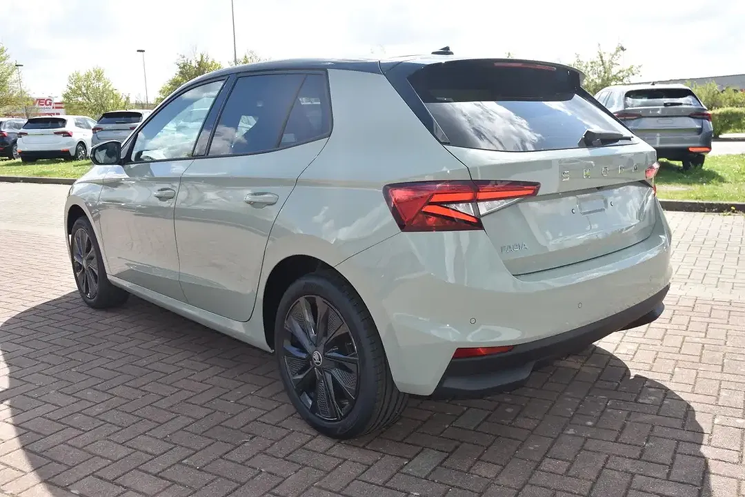 Skoda Fabia - Thumbnail 5