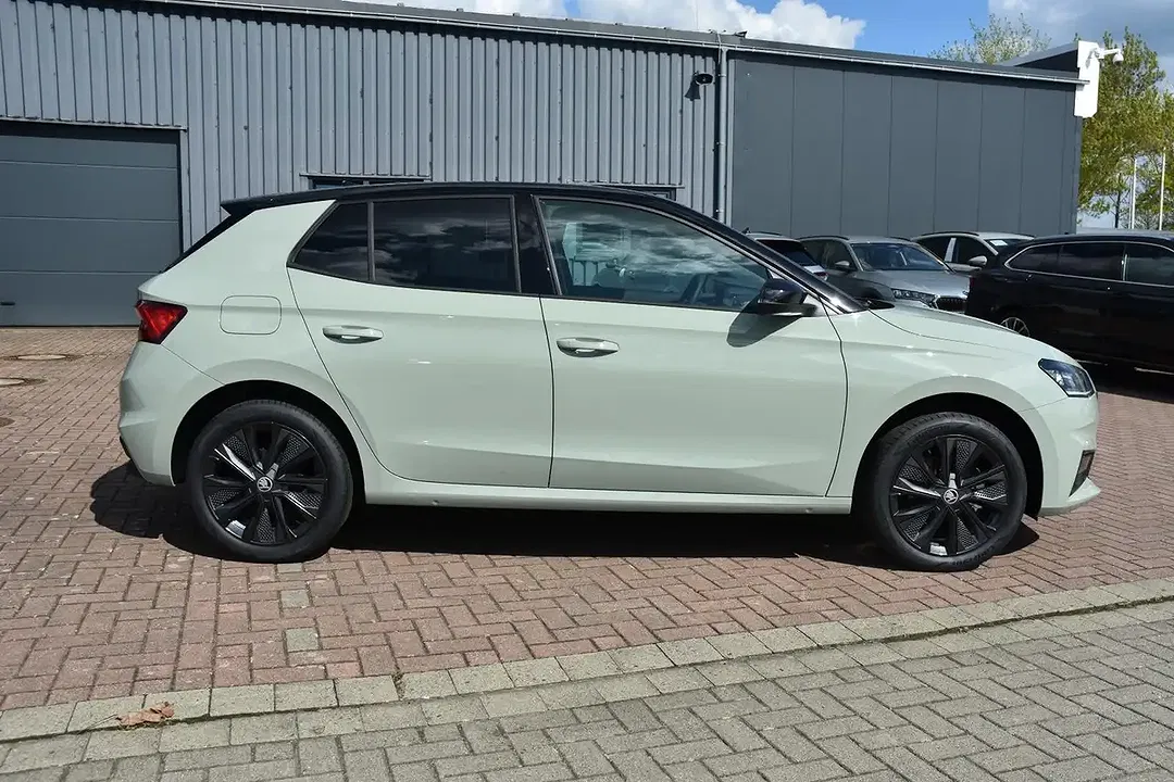 Skoda Fabia - Thumbnail 8