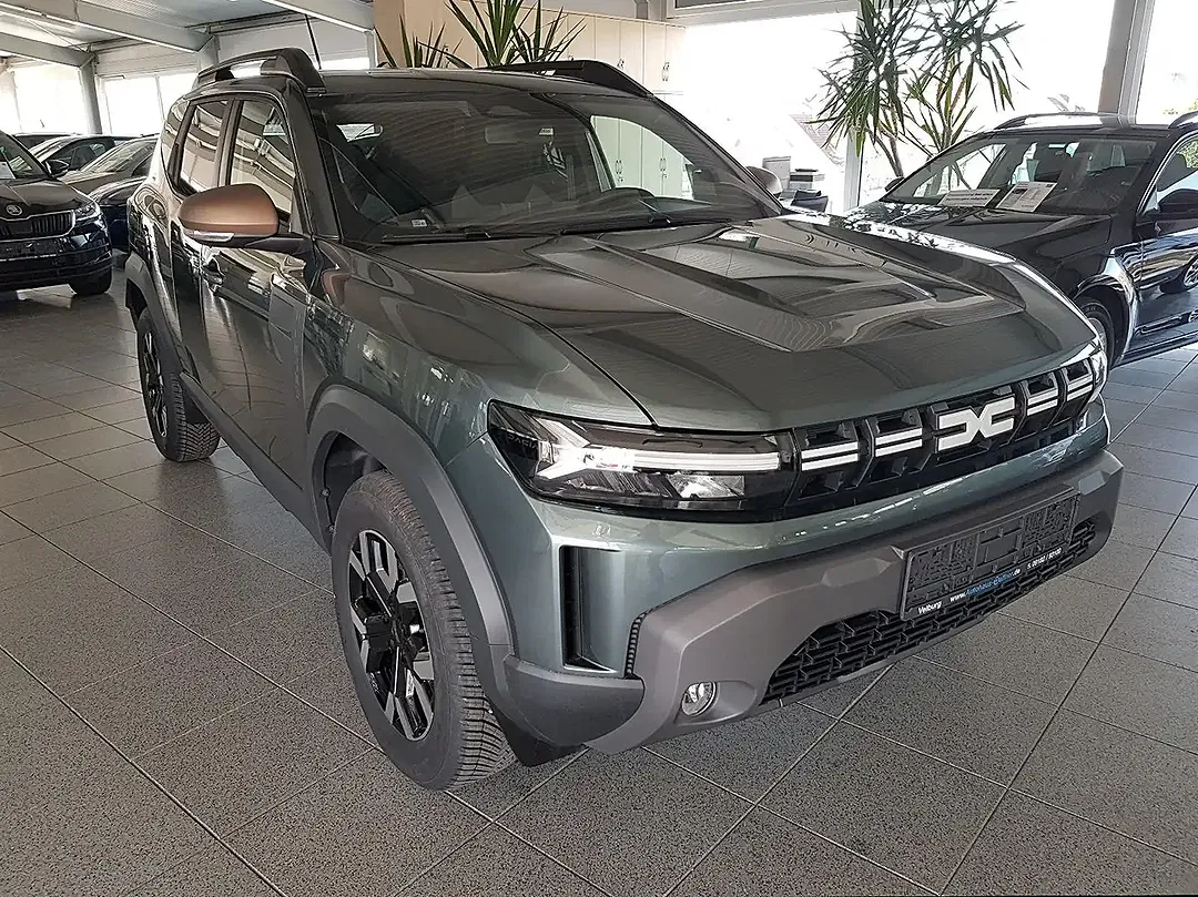 Dacia Duster - Thumbnail 1