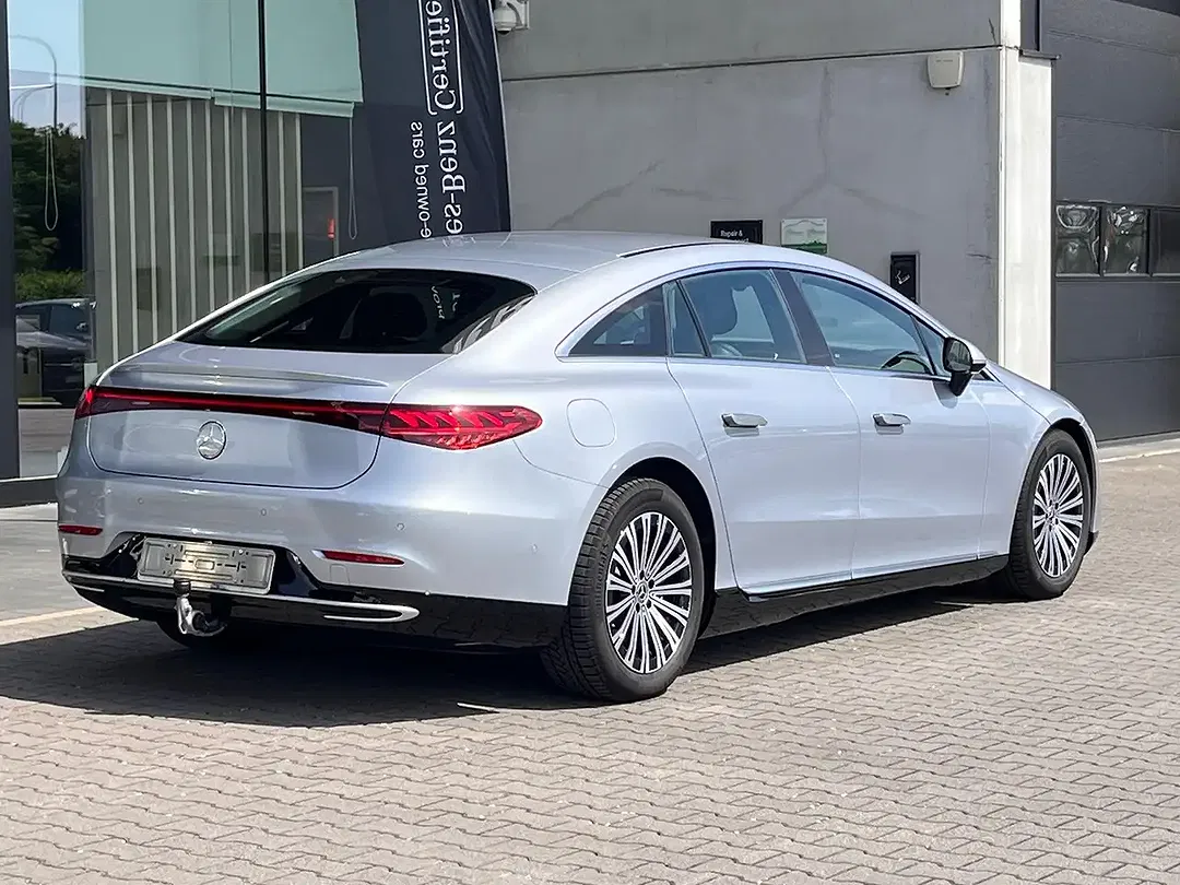 Mercedes-Benz EQS - Thumbnail 3
