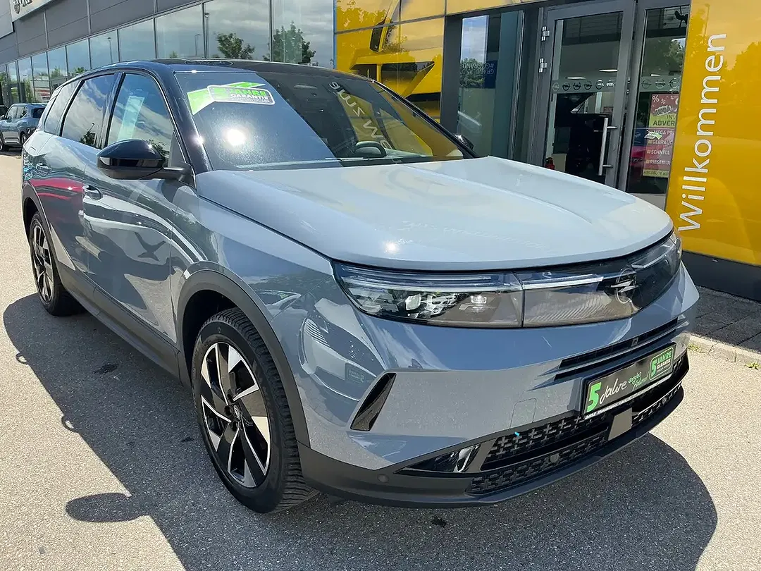 Opel Grandland - Thumbnail 4