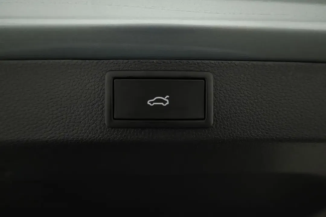 Skoda Karoq - Thumbnail 13