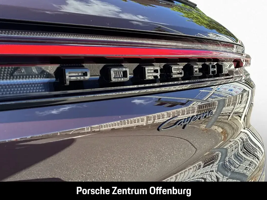 Porsche Cayenne - Thumbnail 12
