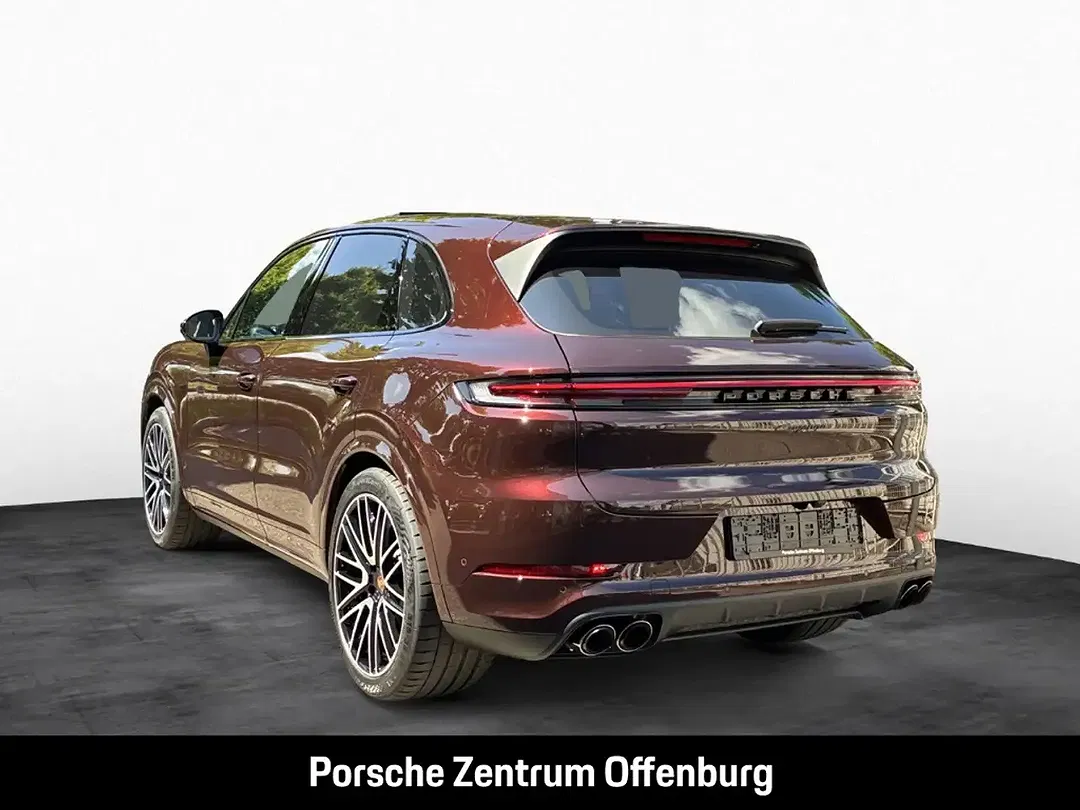 Porsche Cayenne - Thumbnail 3