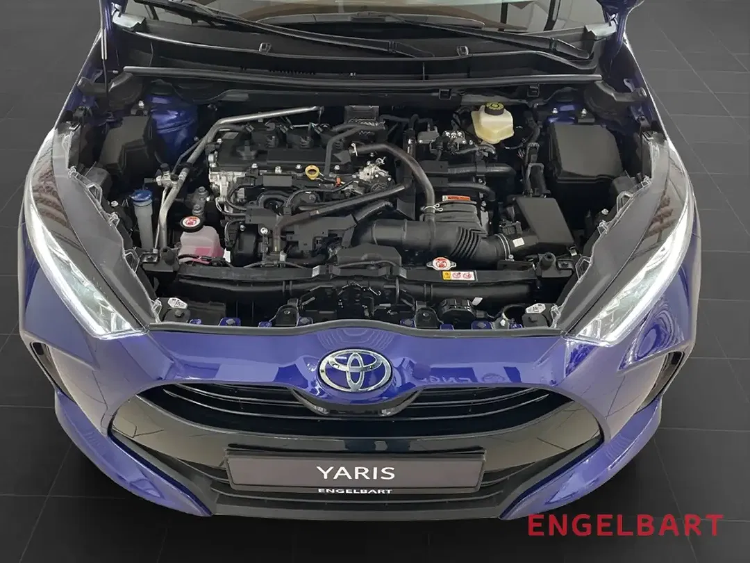 Toyota Yaris - Thumbnail 13