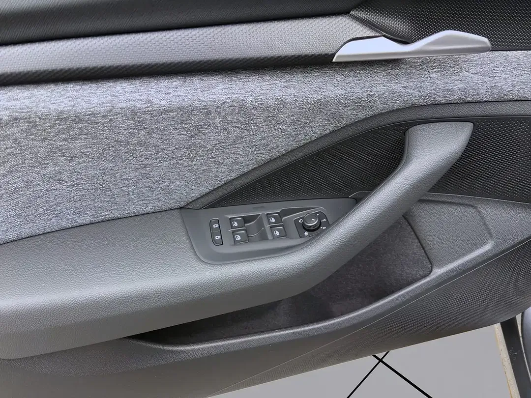 Skoda Superb - Thumbnail 11