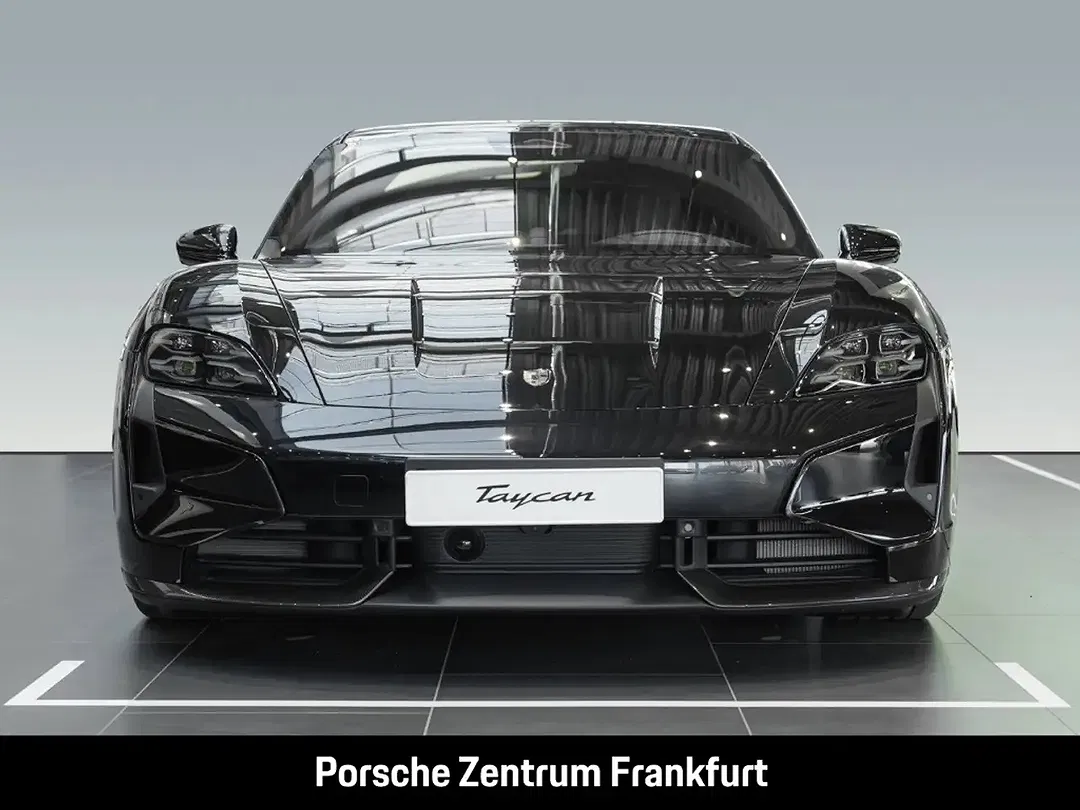 Porsche Taycan - Thumbnail 2