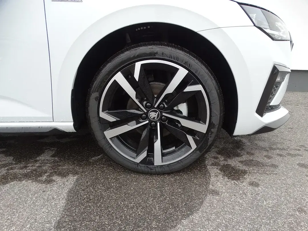 Skoda Scala - Thumbnail 14