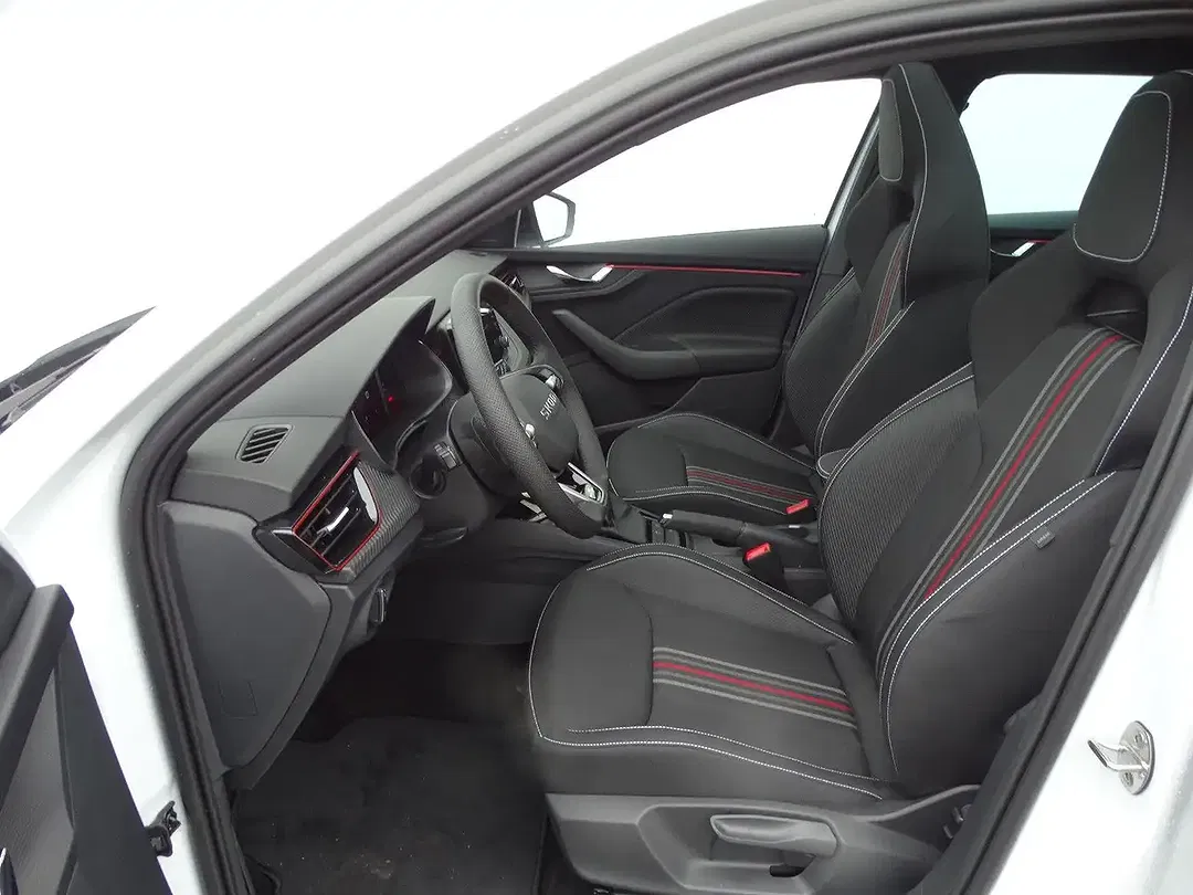 Skoda Scala - Thumbnail 8
