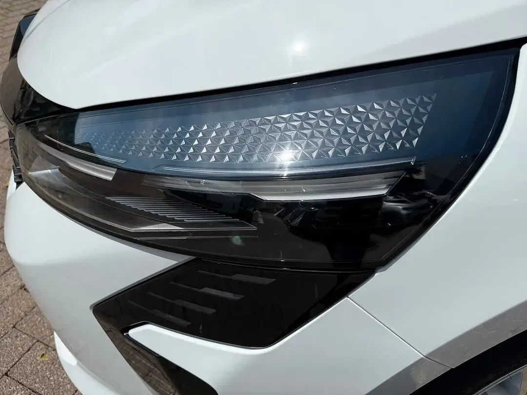 Renault Clio - Thumbnail 13