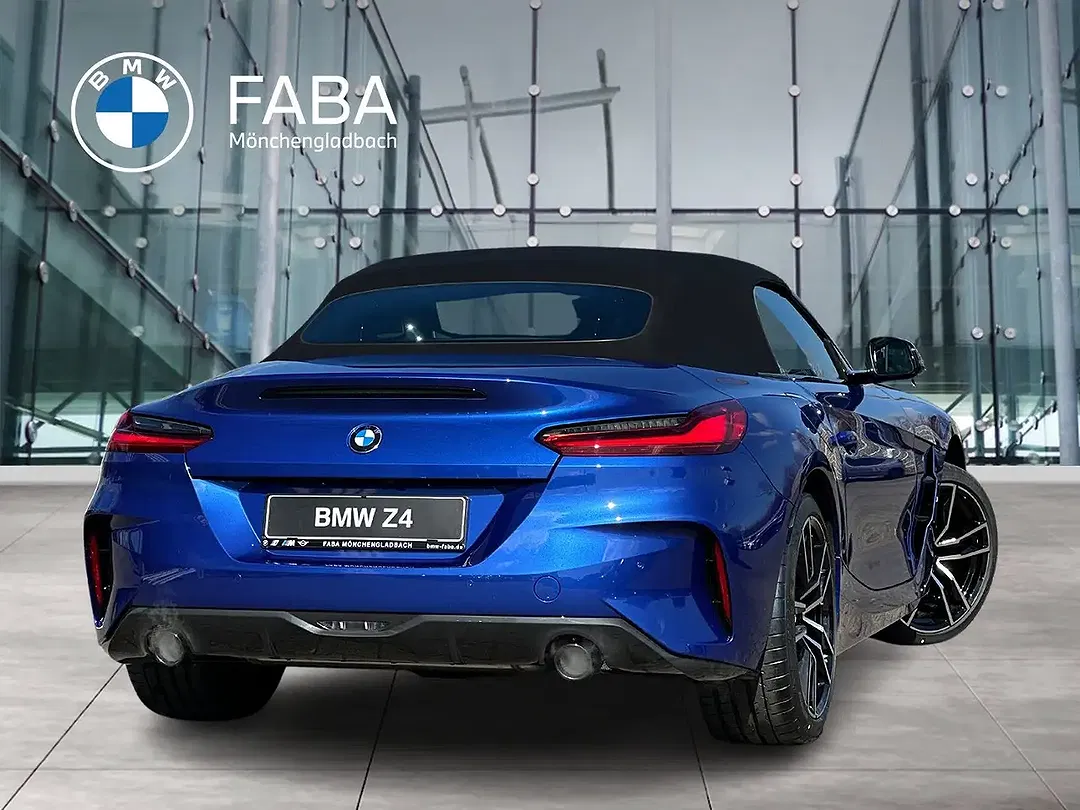 BMW Z4 - Thumbnail 2