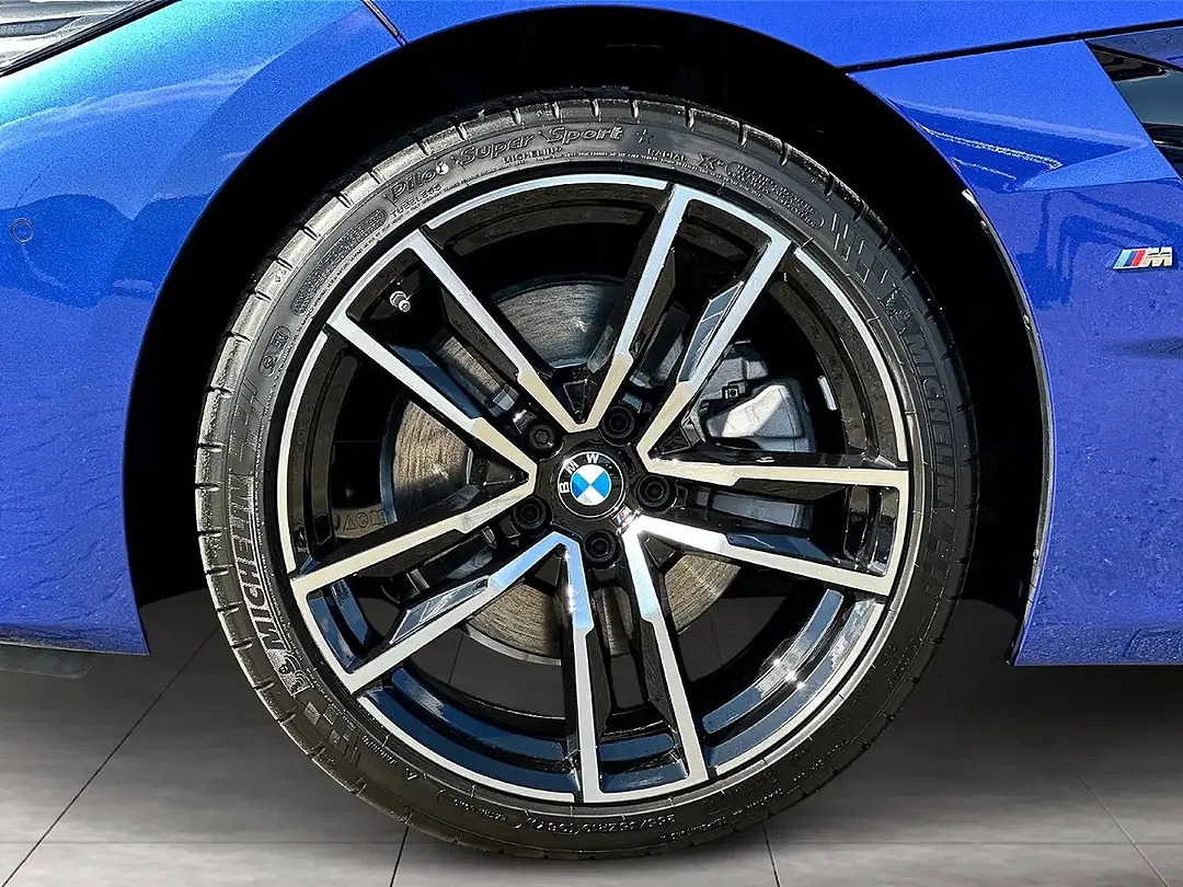 BMW Z4 - Thumbnail 5