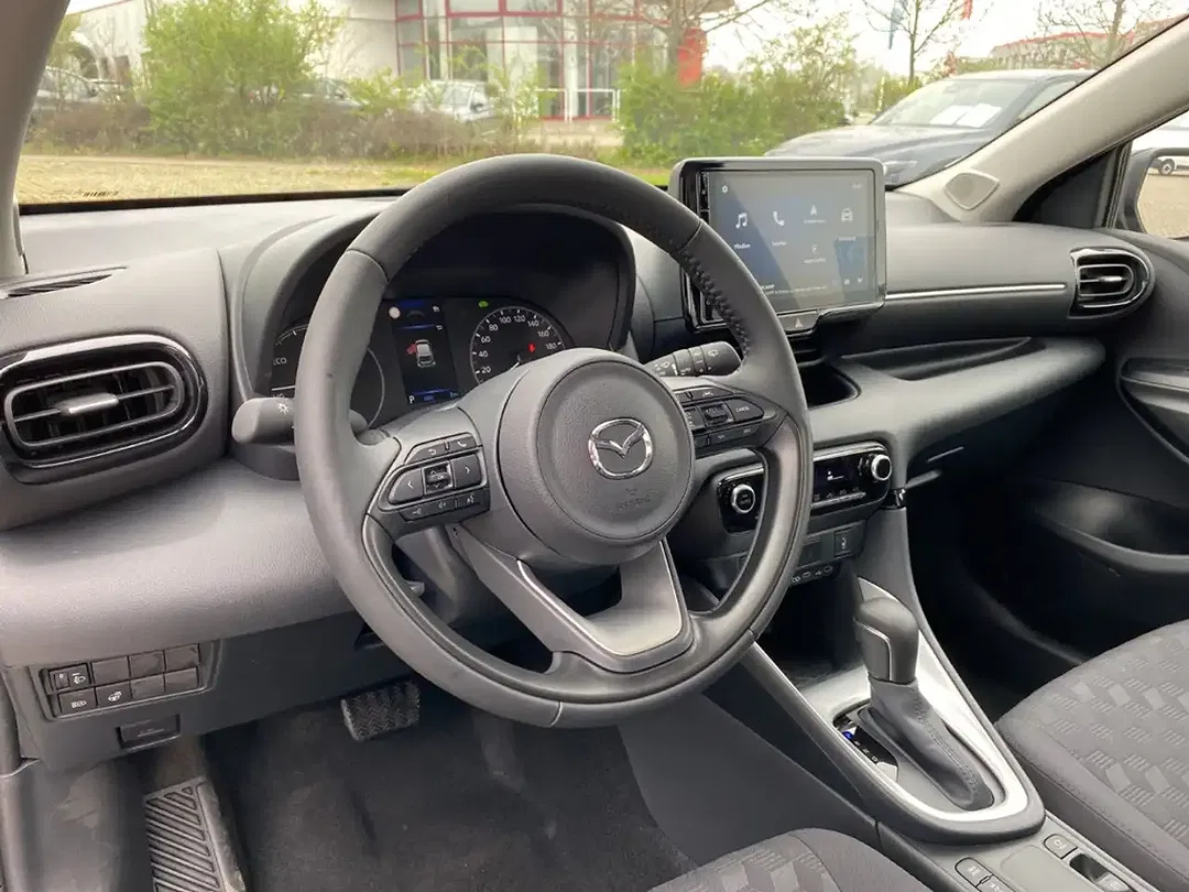 Mazda 2 - Thumbnail 10