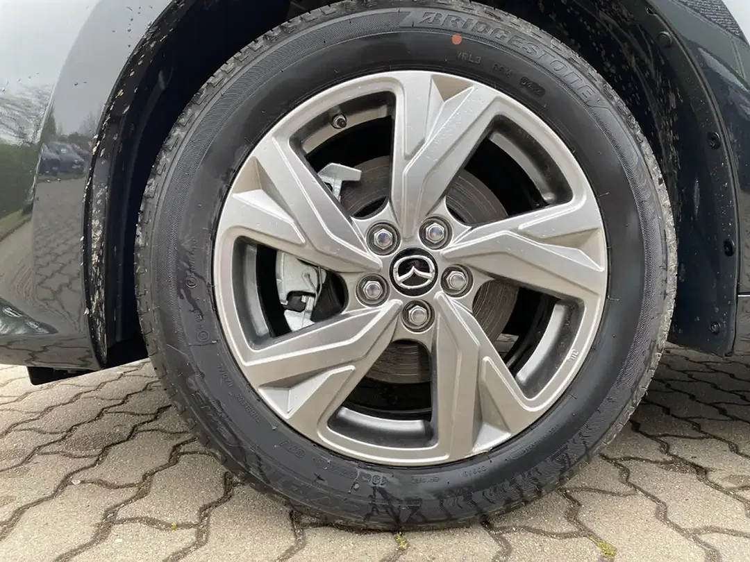 Mazda 2 - Thumbnail 13