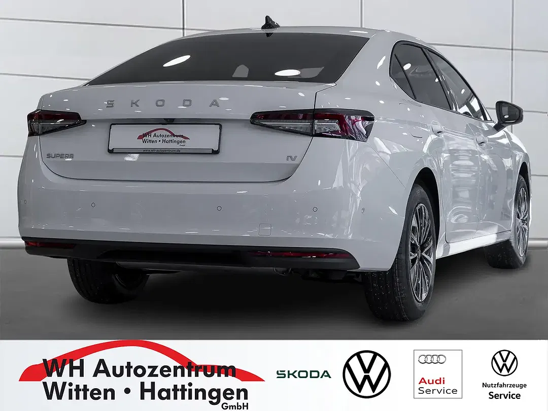 Skoda Superb - Thumbnail 2