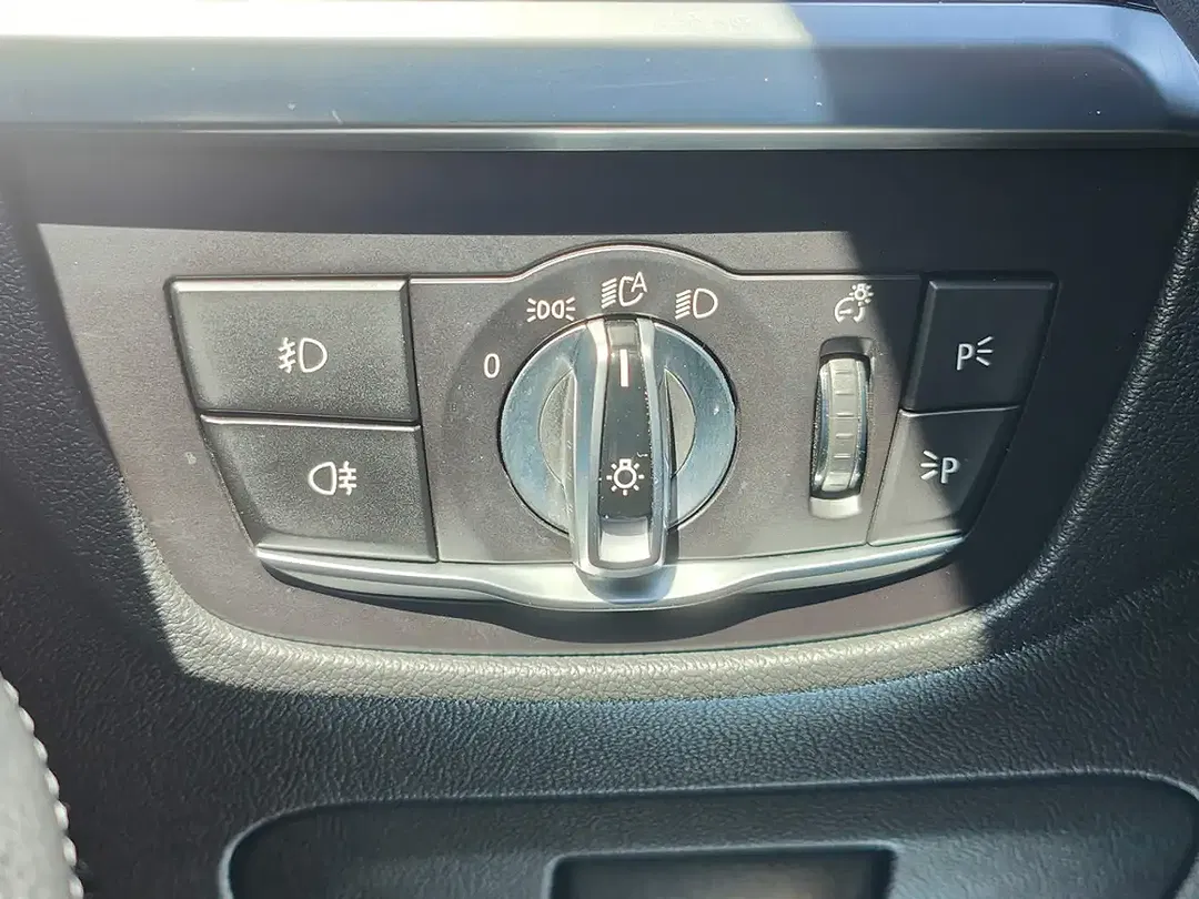 BMW X4 - Thumbnail 15