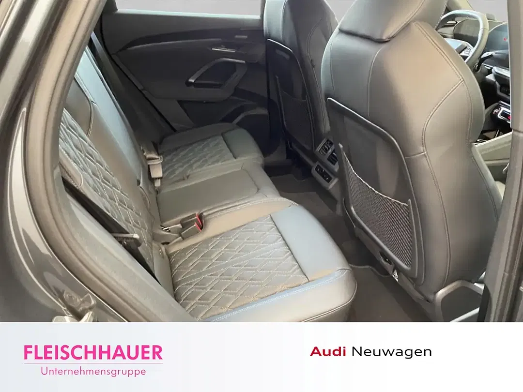 Audi SQ5 - Thumbnail 10