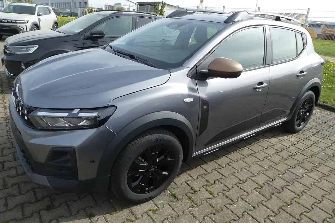 Dacia Sandero - Thumbnail 11