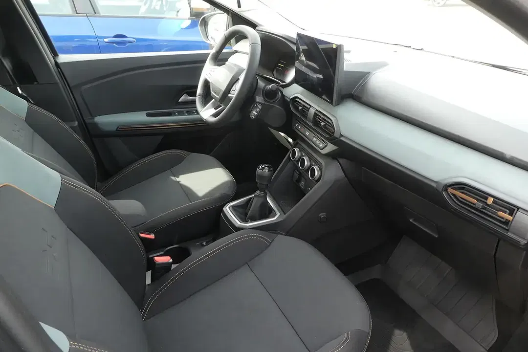 Dacia Sandero - Thumbnail 7