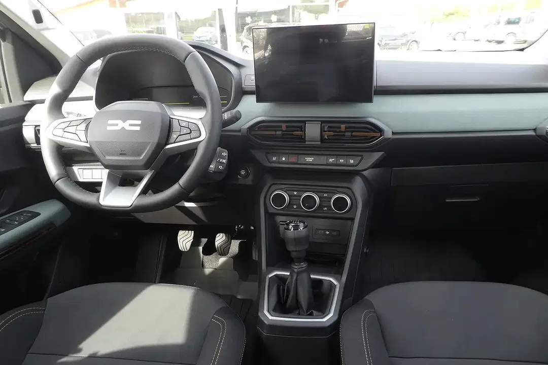 Dacia Sandero - Thumbnail 9